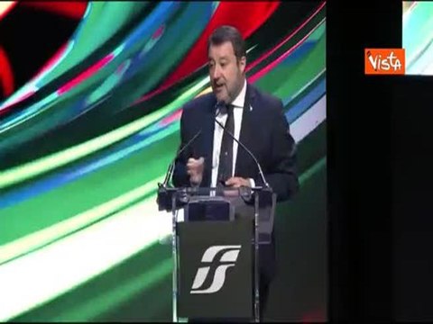 Salvini: Normativa dello sciopero va rivista insieme ai sindacati