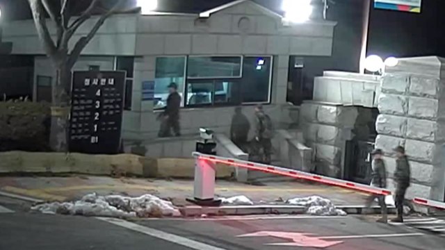 검찰, '계엄사태' 선관위 직원들 참고인 조사...CCTV 확보 / YTN
