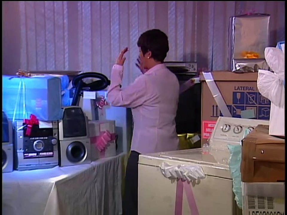 ALICIA EN EL PAIS DE LAS MERCANCIAS - EPISODIO 1