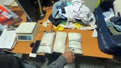 Domínico-español con tres paquetes de cocaína viajaría a España
