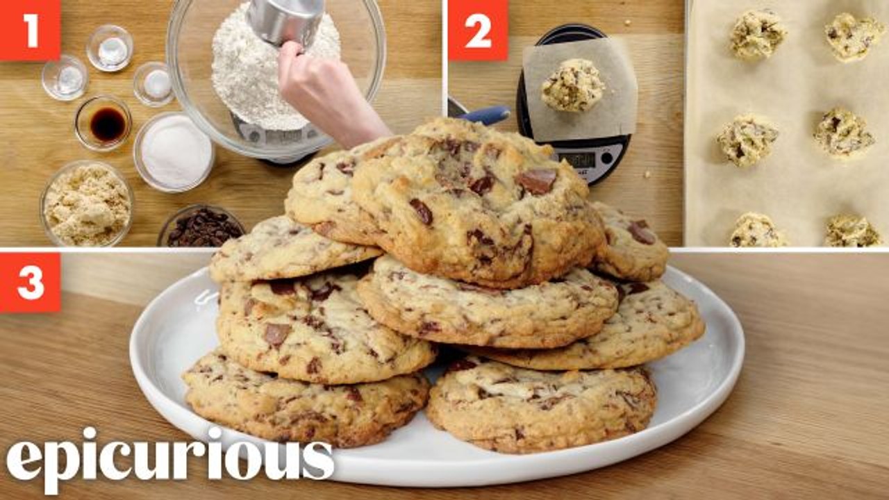The Best Chocolate Chip Cookies You’ll Ever Make (Bakery-Quality)