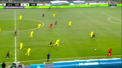 ¡Increíble gol de Marc Guiu en la Conference League! ⚽