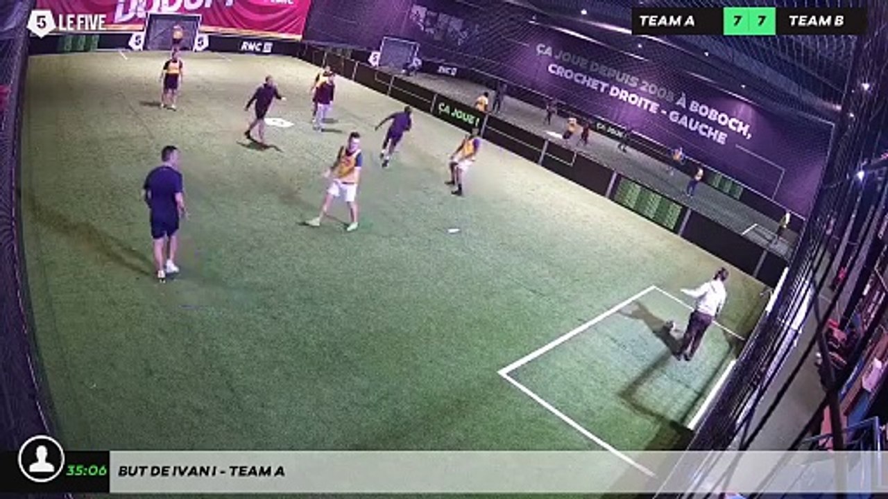 But de Ivan I - Team A