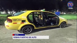 Quito: Taxista ebrio pierde las puertas y el capó de su vehículo tras quedarse dormido