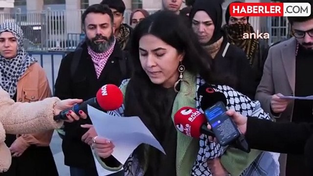 Bakan Tunç'un Yalanladığı Çıplak Arama İddiası Adliye Önünde Bir Kez Daha Dile Getirildi: Çıplak Arandık, Başörtümüz Kesildi