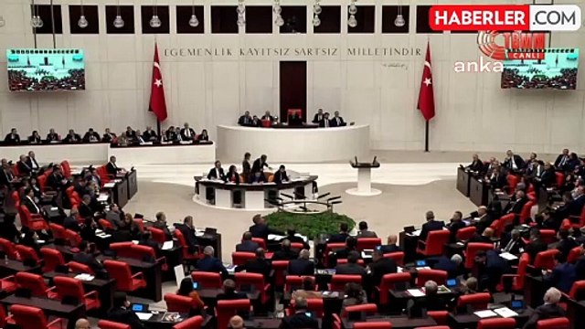 TBMM Genel Kurulu... CHP'li Emir'den Bakan Kurum'a: 2029'da İzmir'e Gelin Aday Olun Boyunuzun Ölçüsünü Birde Orada Alın