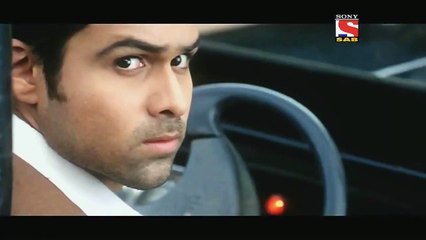 Udita Goswami Hot Kiss [HD]