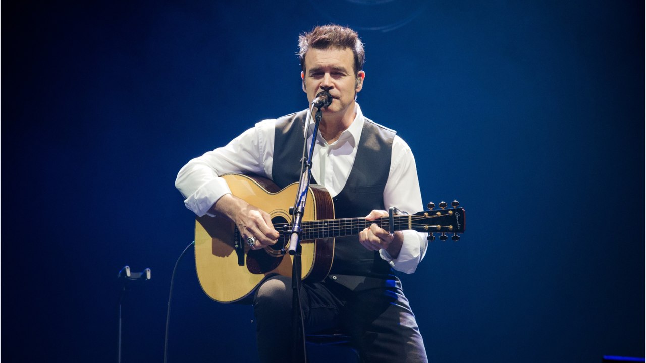 GALA VIDEO - Roch Voisine, ses rares confidences sur sa compagne de 16 ans sa cadette : “Un an que nous sommes ensemble”