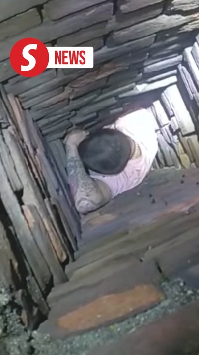 Man gets stuck in chimney while fleeing police in Massachusetts