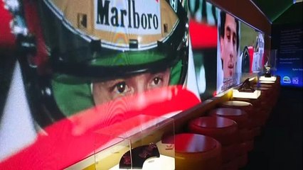 “Senna” se torna a série não inglesa mais vista no mundo; Bruno Meyer analisa