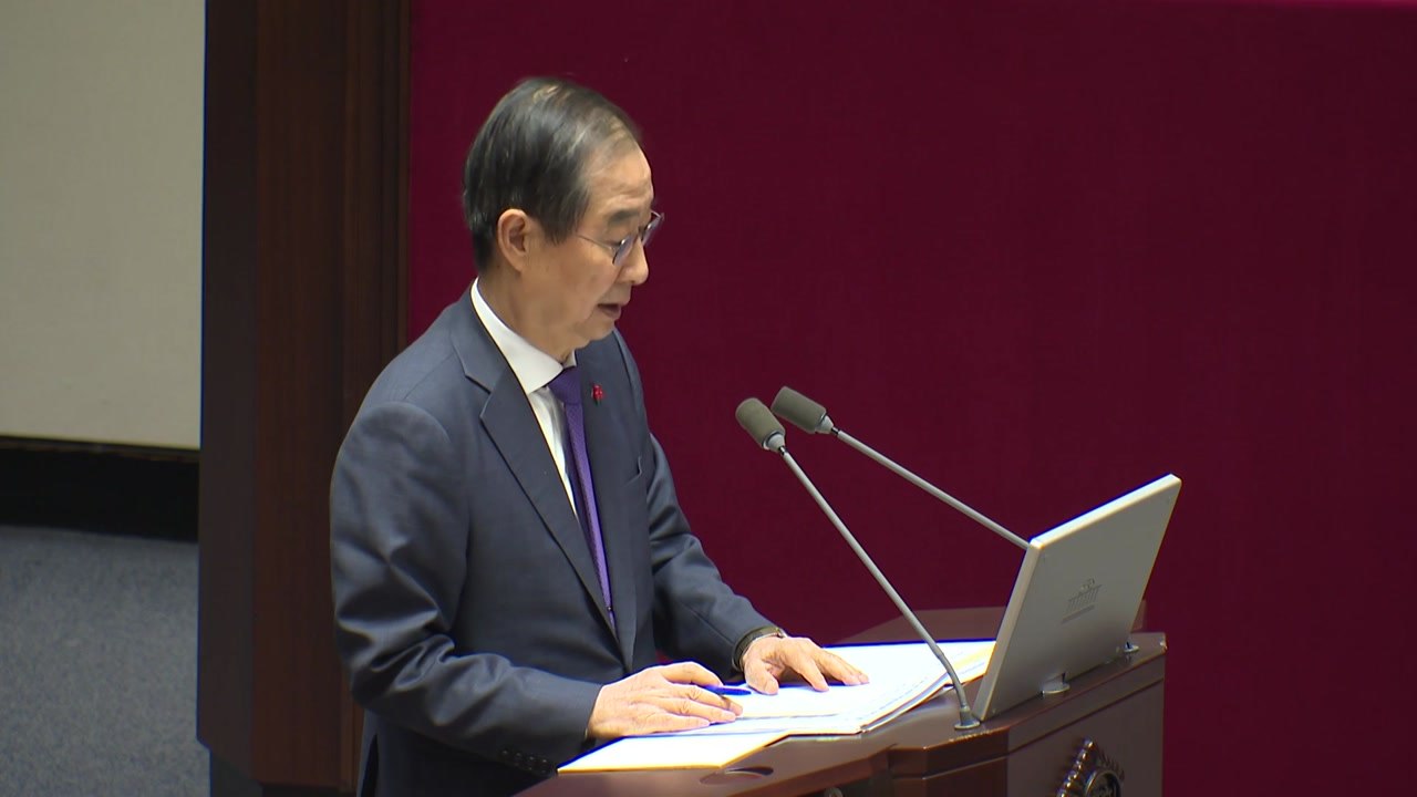 한 총리 "윤 대통령과 한두 번 통화...내용 공개는 부적절" / YTN