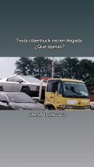 ¡Primero en Bolivia! La Tesla Cybertruck Hace su Debut 🚗