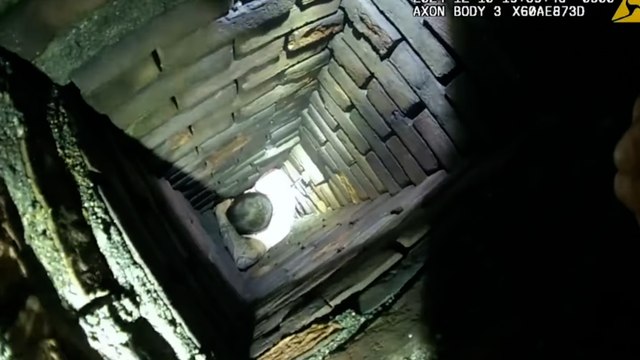 Un homme se coince dans une cheminée en tentant de fuir la police aux États-Unis