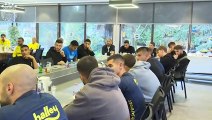 Fenerbahçe Başkanı Ali Koç, takımla toplantı yaptı! 'Nereden nereye geldik'