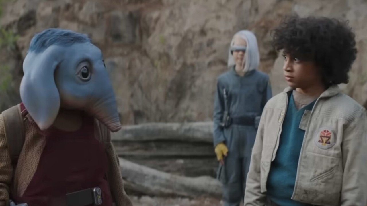 Star wars: ein blick hinter die kulissen von skeleton crew zeigt, wie droiden und aliens entstehen