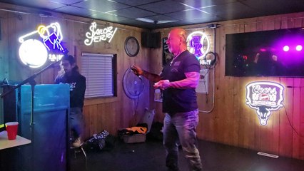 KISS - ROCKET RIDE (PERFORMED LIVE AT SCOREZ)