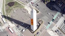 Droppy "limpia" el Obelisco: Así fue la campaña de Magistral que sorprendió en redes