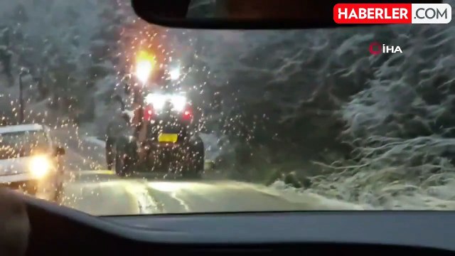 Kar yağışı nedeniyle Karabük-Bartın karayolu ulaşıma kapandı