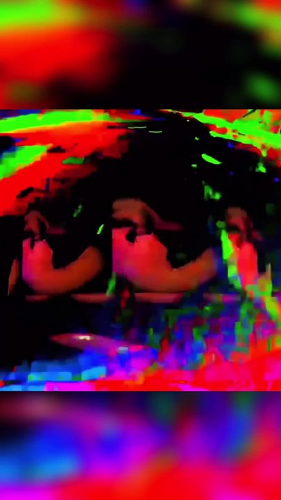 Abstraktes Chaos: Farbexplosionen in Bewegung! 🎨💥