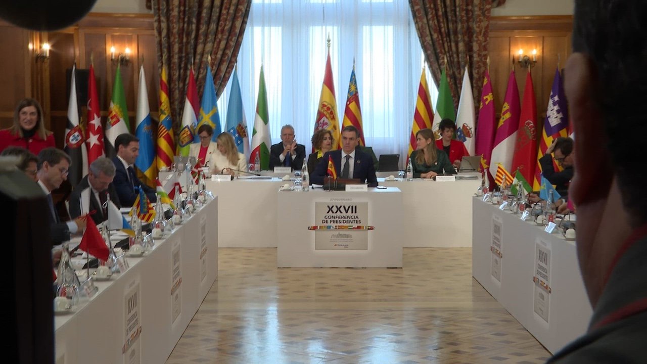 La Conferencia de Presidentes acaba sin acuerdos y se salda con la promesa de condonar deuda