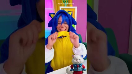 Fake Banana Prank  😹 #funny #reverse