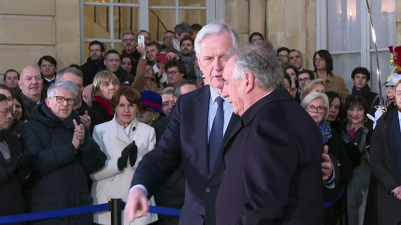 Macron nombra primer ministro de Francia a su aliado centrista Bayrou