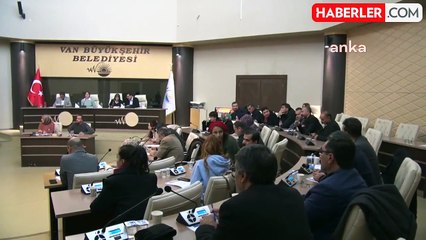 Van Büyükşehir Belediye Meclisi'nde, Doğan ve Okay'ın Gözaltına Alınmasına Tepki