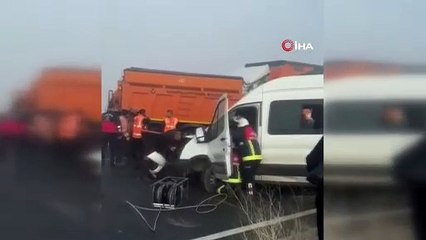 Van'da zicirleme trafik kazası! Ölü ve yaralılar var!