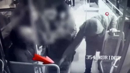 Halk otobüsünde rezil anlar