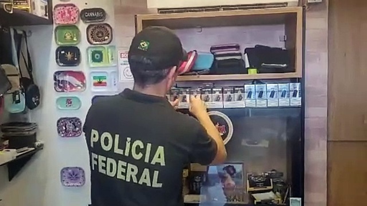 PF fecha o cerco em cidades baianas em operação pra combater contrabando de cigarros eletrônicos
