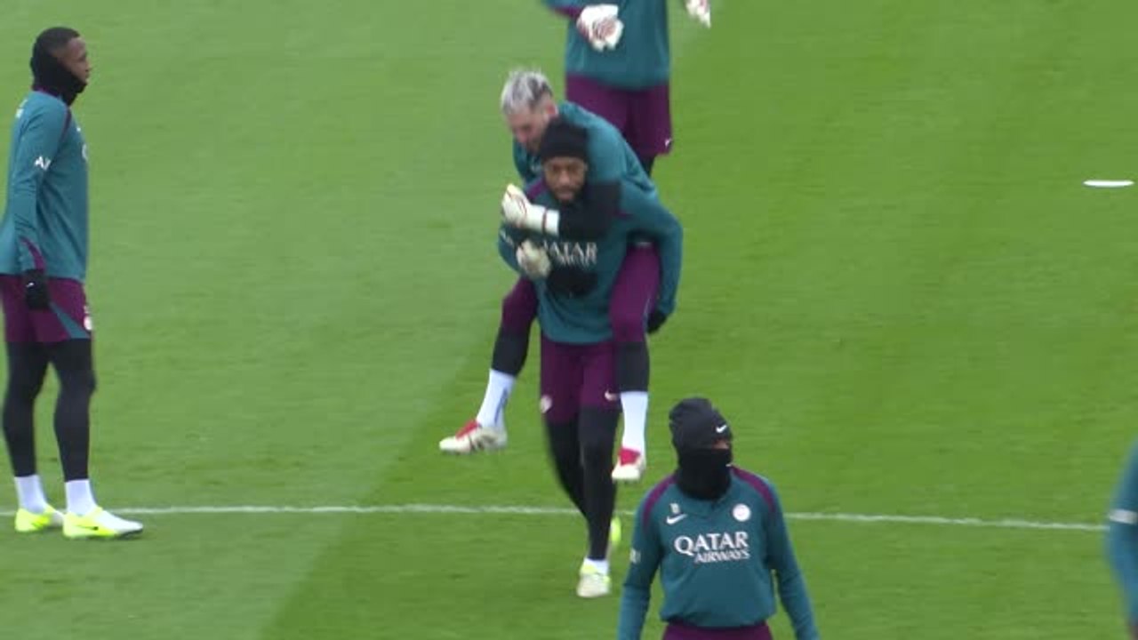 PSG - Quand Kimpembe amuse la galerie à l'entraînement avant le choc face à Monaco