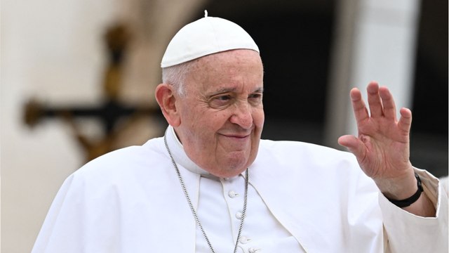 GALA VIDEO - Visite du Pape François en Corse : Patrick Fiori, Pascal Obispo… Qui sont les artistes attendus ?