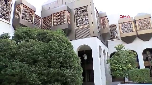 Esad'ın saray refiminin karargahı ''korku sarayı'' ateşe verildi; geriye bu kaldı...