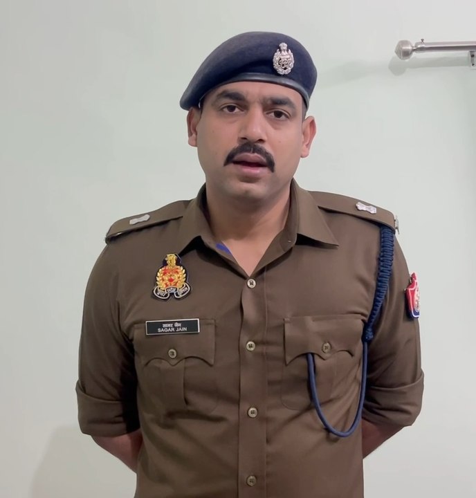 रेलवे फाटक के पास पड़ा मिला 25 वर्षीय युवक का शव