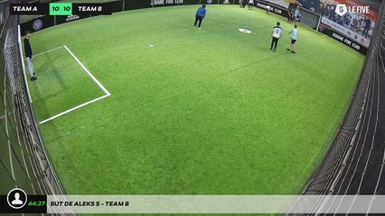 But de Aleks S - Team B