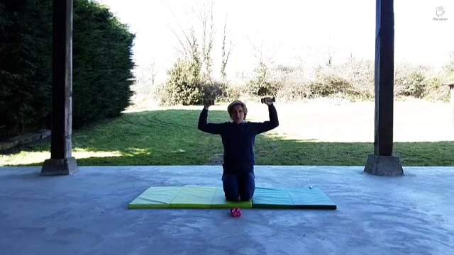 FITNESS - Renforcement musculaire épaules/ triceps ( avec haltères)