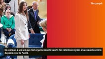 Sofia d'Espagne élégante en blanc pour sa première sortie officielle en solo, à 17 ans