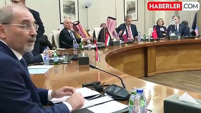 Dışişleri Bakanı Hakan Fidan, Akabe'de Suriye Konulu Toplantıya Katıldı