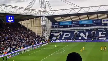 Leeds players applaud travelling support at Preston