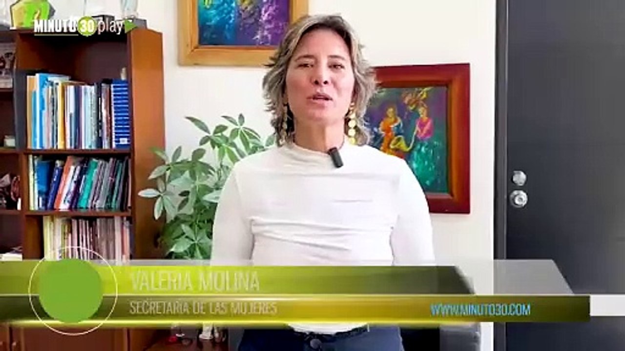 Programa de educación logra la graduación de 168 mujeres con título de bachilleres