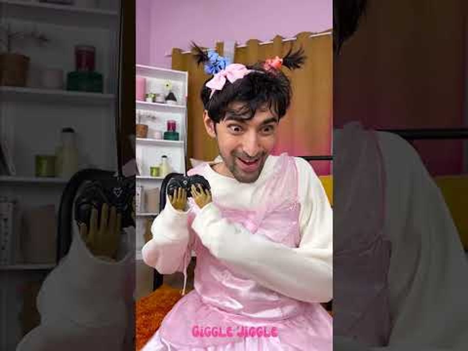 A-t-elle vraiment fait ça ? 😳 Elle a inventé un appareil pour extraire les noix🌰😎