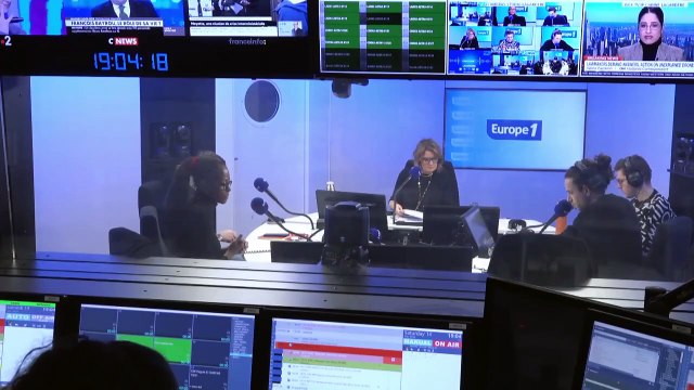 EN DIRECT - Cyclone à Mayotte : deux morts à Petite-Terre, la petite île à l'est de Mamoudzou