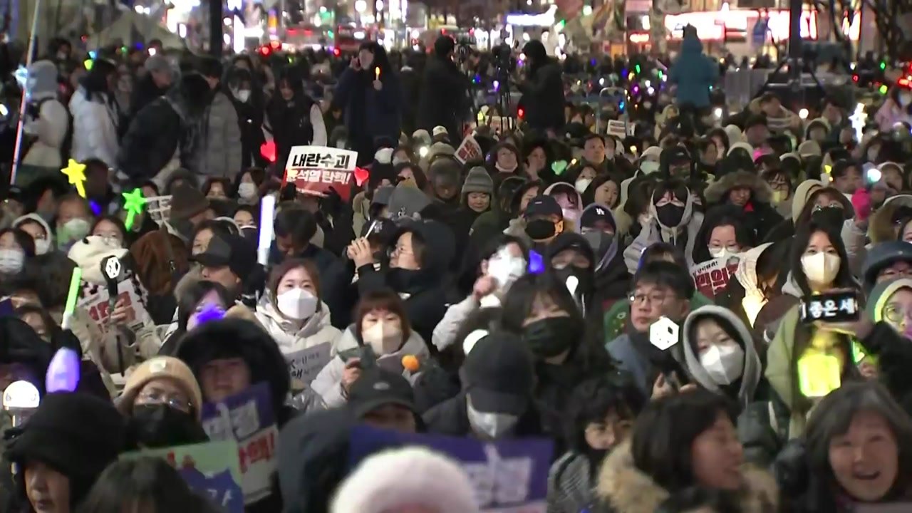 '보수 텃밭' 대구에서도 수만 명 탄핵 가결 "환영" / YTN