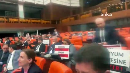 CHP ve DEM'den TBMM'de Ali Yerlikaya'ya 'kayyım' protestosu