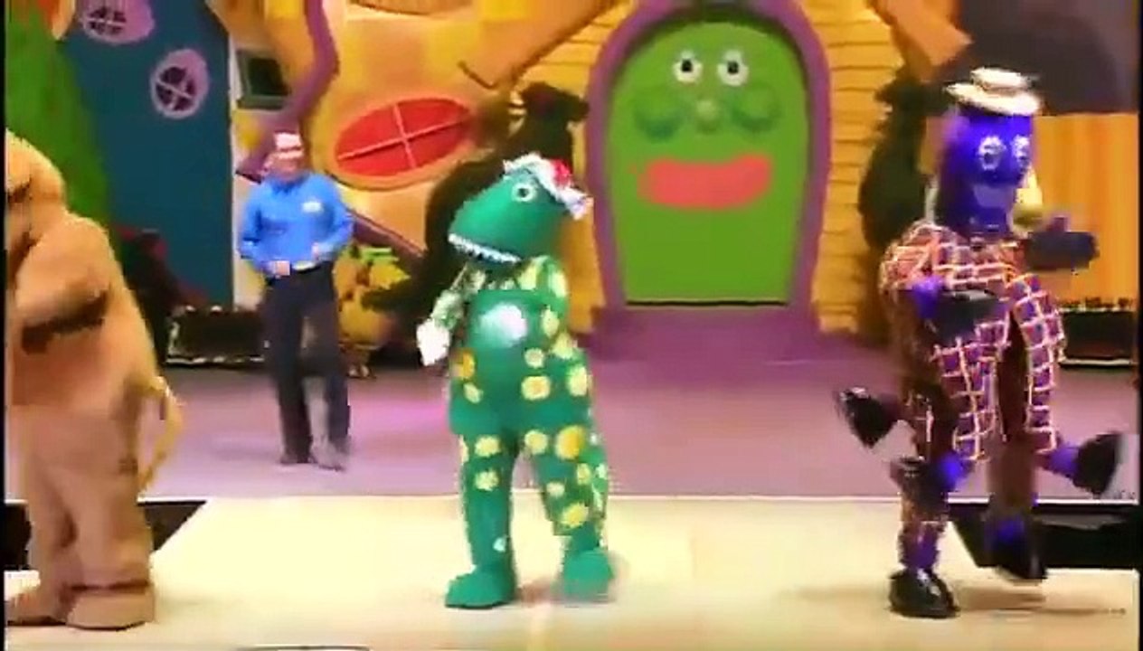 The Wiggles Hot Potato Live 2006...mp4