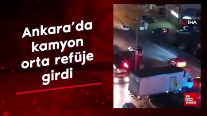 Ankara’da virajı alamayan kamyon orta refüje girdi