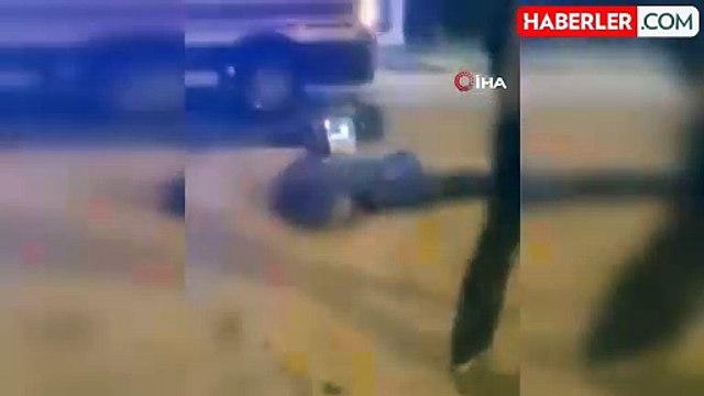 Mersin'de Motosiklet ve Hafif Ticari Araç Çarpıştı: 2 Ölü, 1 Yaralı