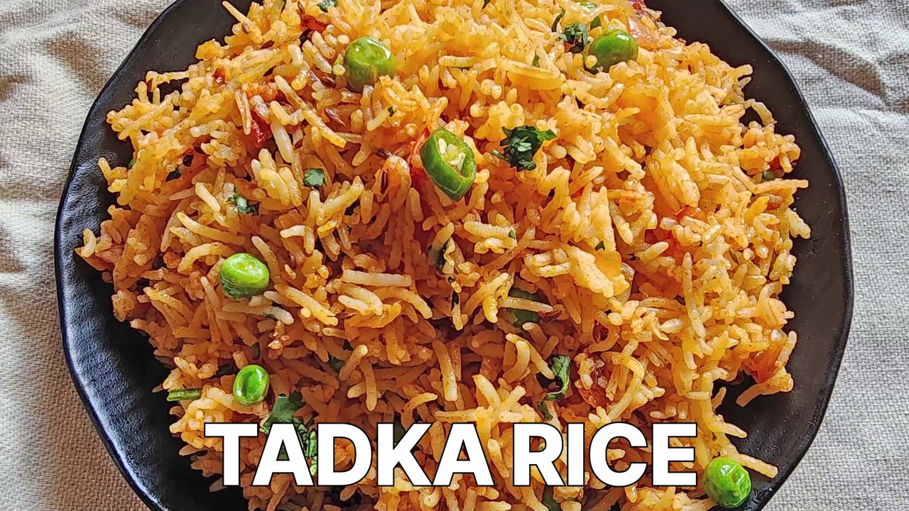 Tadka Rice Recipe | तड़के वाले चावल | Desi Fried Rice | Left-over Rice ...