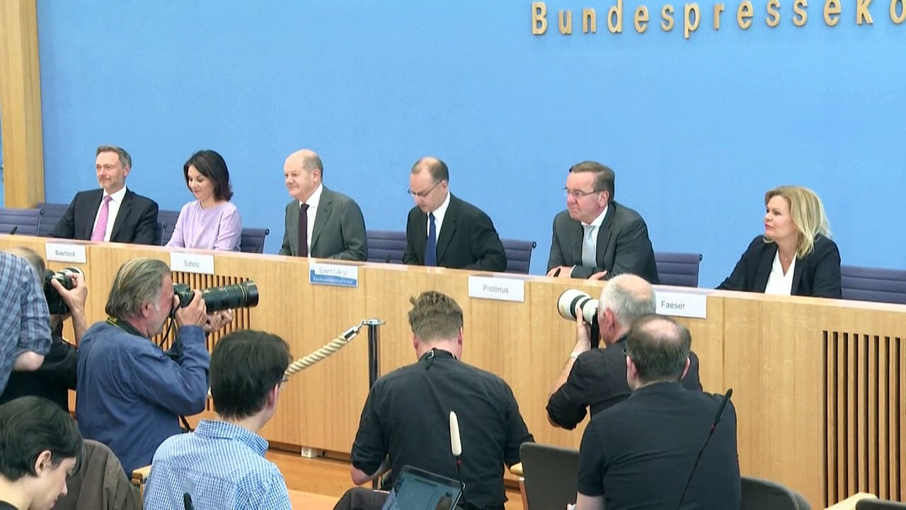 Baerbock und Faeser warnen Assad-Unterstützer vor Flucht nach Deutschland