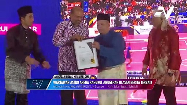 Wartawan Astro Arena rangkul Anugerah Ulasan Berita Terbaik